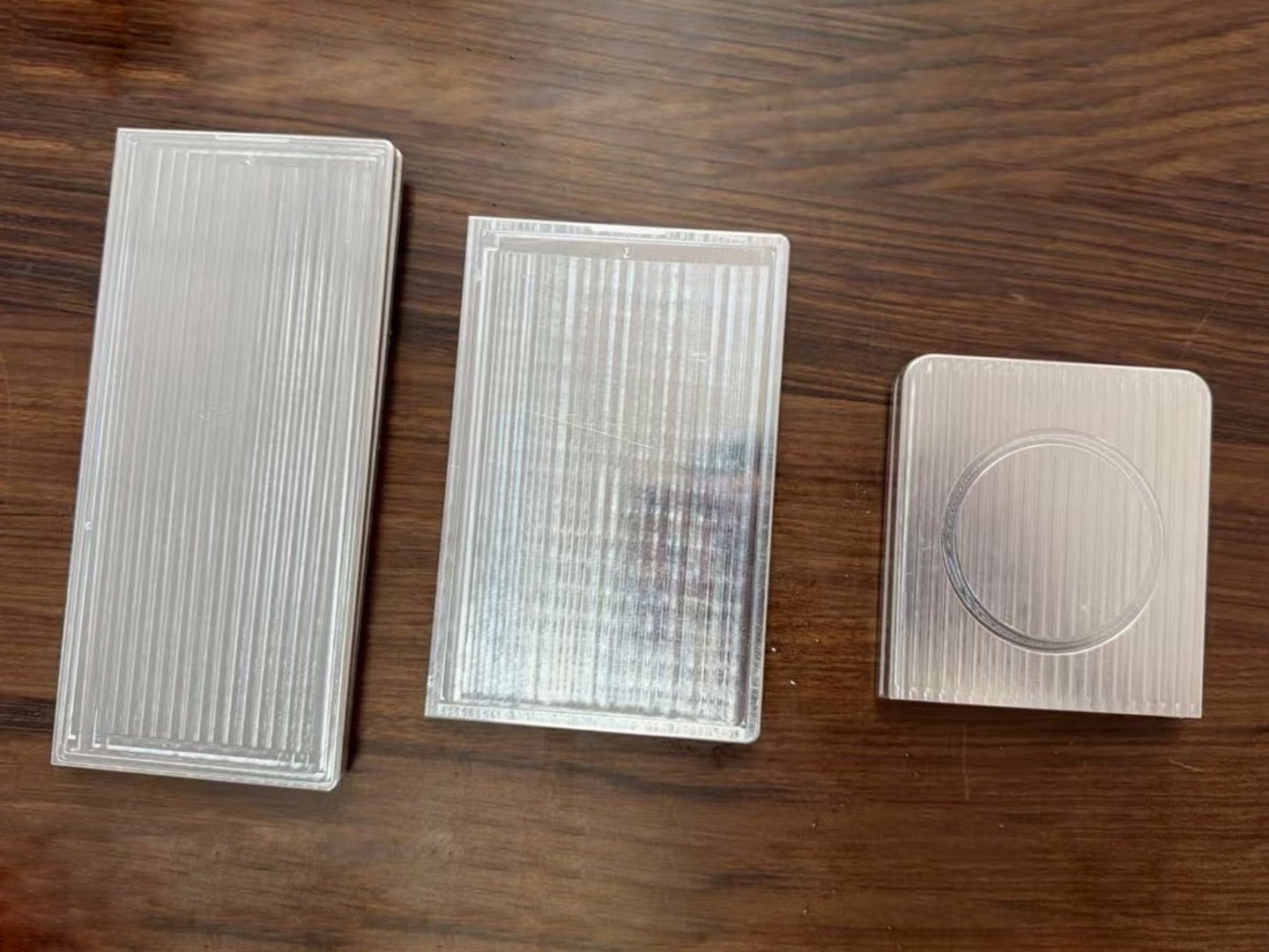 Samsung Galaxy Z Fold8 Wide dummy units leak with a broader foldable design aimed at the premium tier