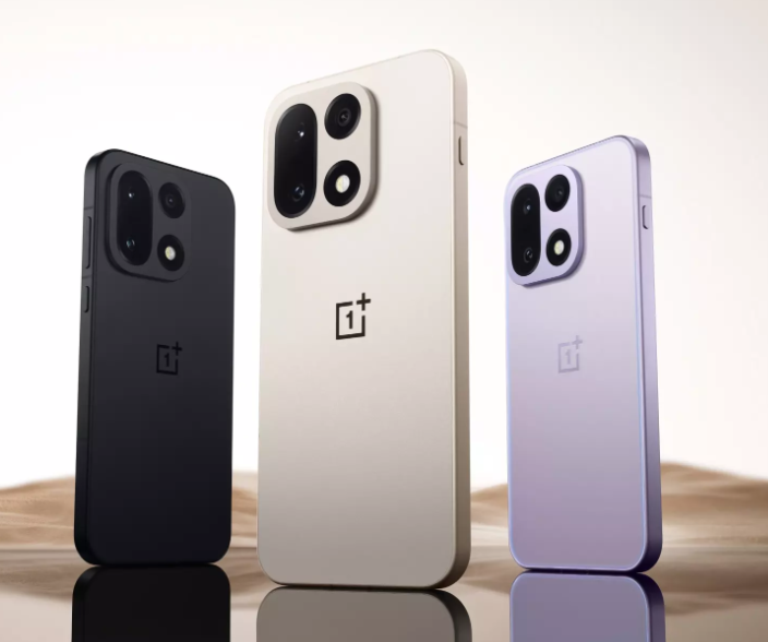 OnePlus tipped to test a 6.78-inch flat display for a Snapdragon 8 Elite Gen6 Pro phone