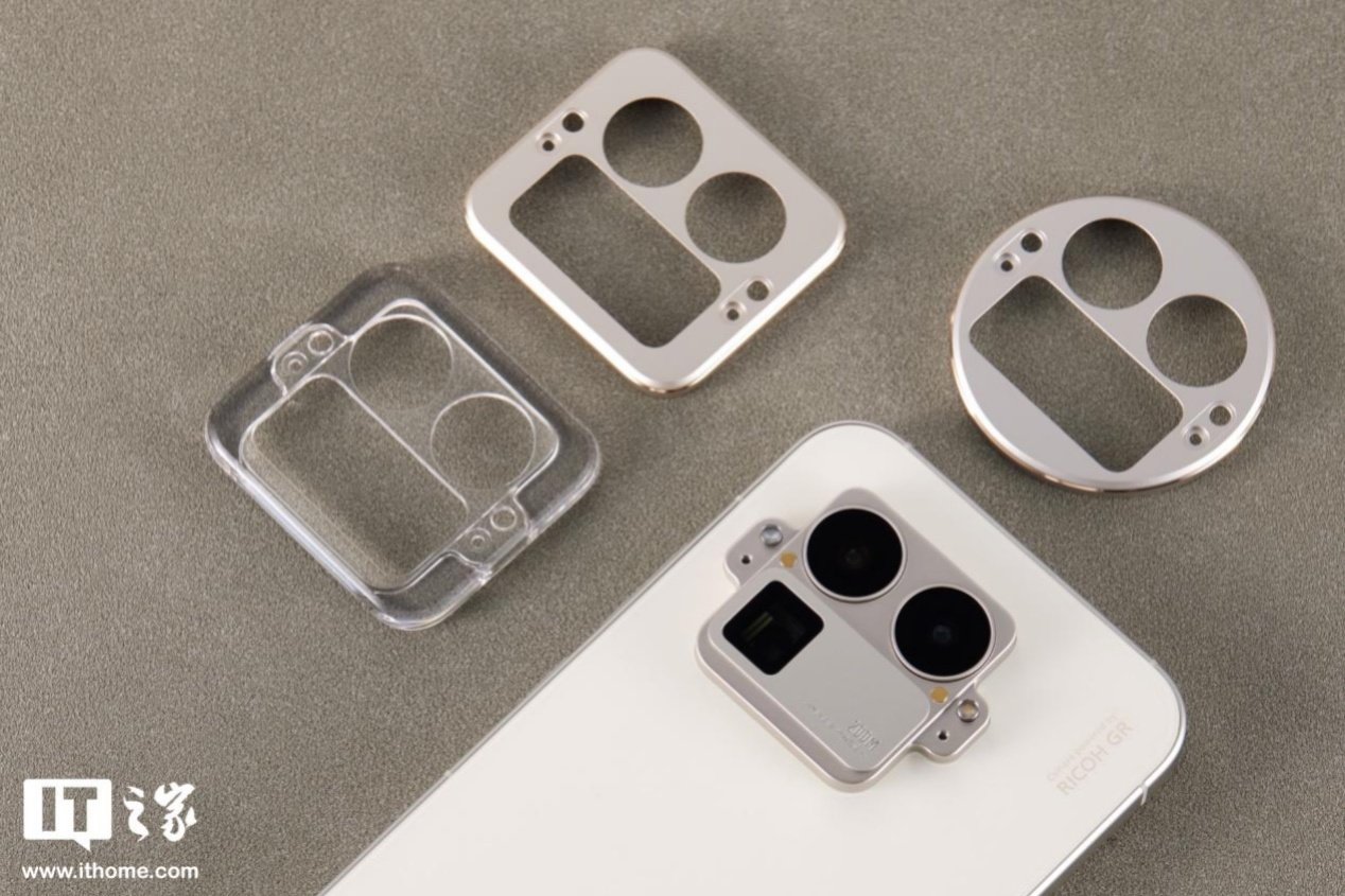 realme shares its April realme UI upgrade plan with new AI features and WeChat car projection support