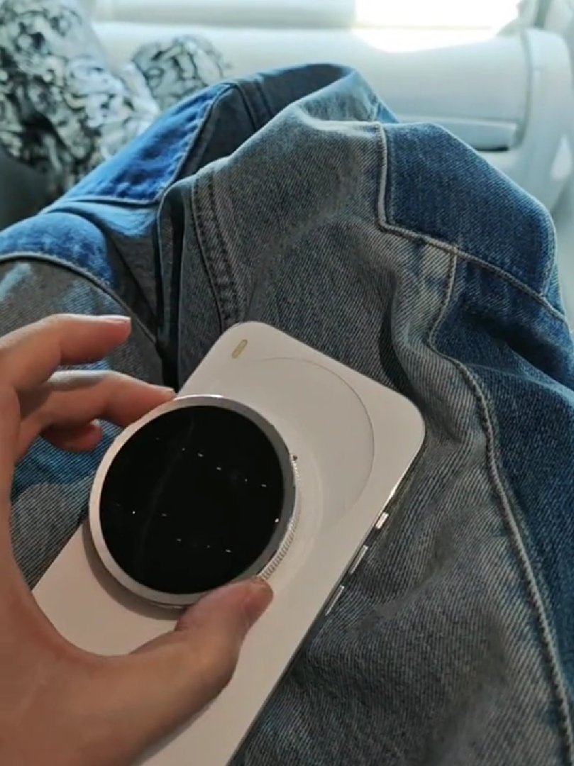 Dreame Shows Off a Modular Smartphone With a Removable Camera Module and Back Cover