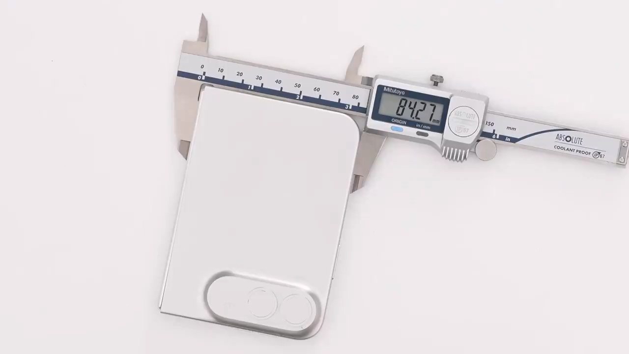 Apple Foldable iPhone Dummy Unit Appears Again, Offering a Closer Look at the Rumored iPhone Ultra Design
