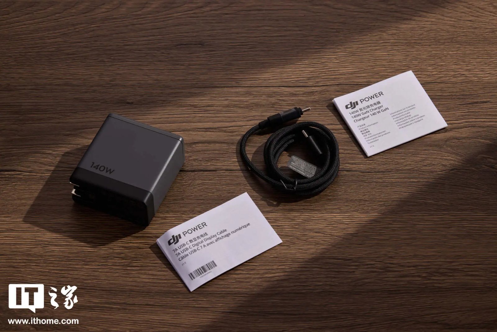 DJI Power 140W GaN Charger Packs Three Ports and a 7A OLED Cable image 2