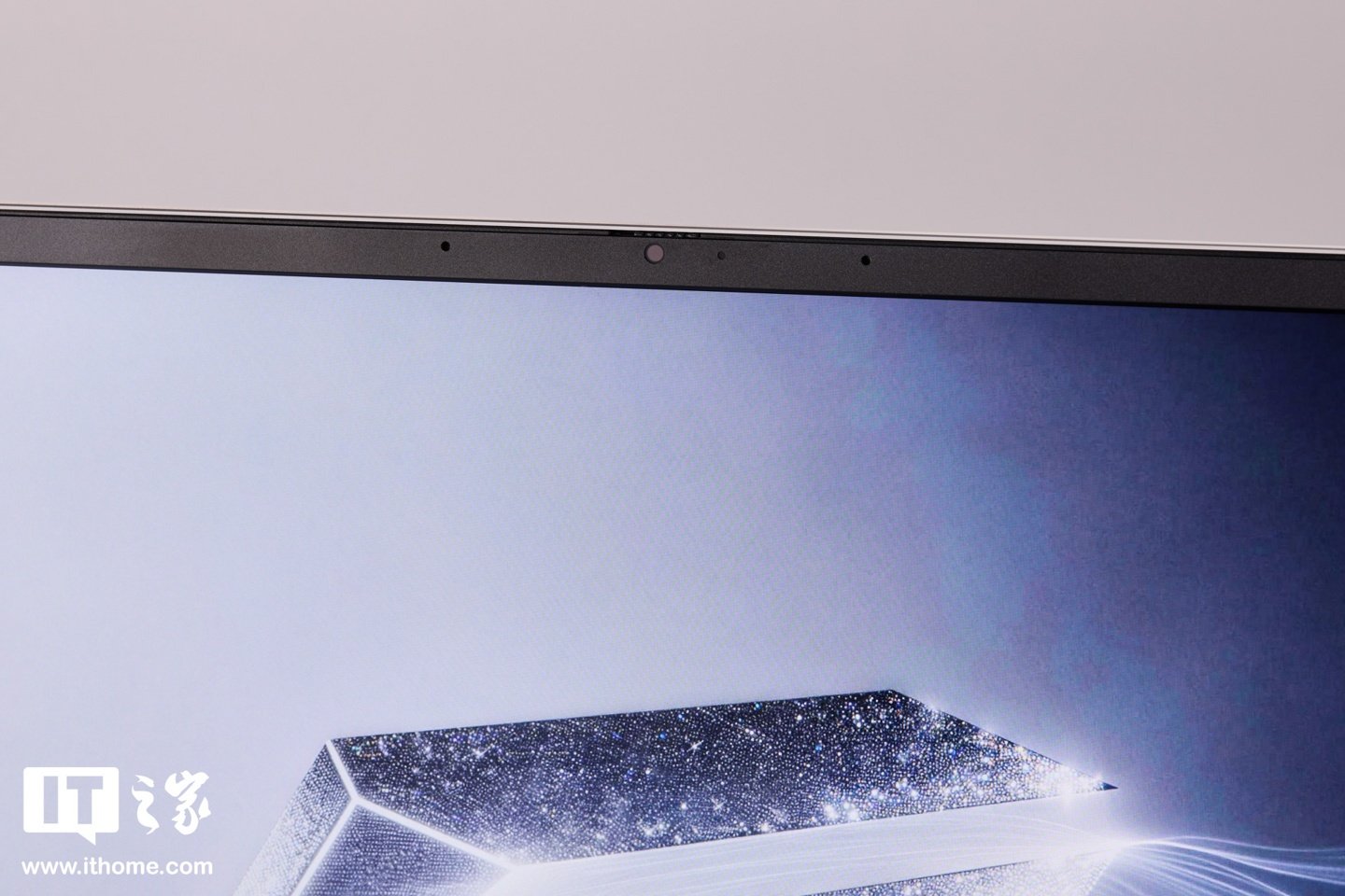 Colorful iGame M16 Origo Hands-On: Voice Wake, RTX 5060 Power, and a 300Hz Display performance image