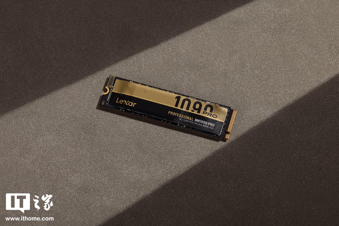 Lexar NM1090 PRO 8TB SSD Gallery Shows a Black-and-Gold PCIe 5.0 Drive Built for AI PCs image 2