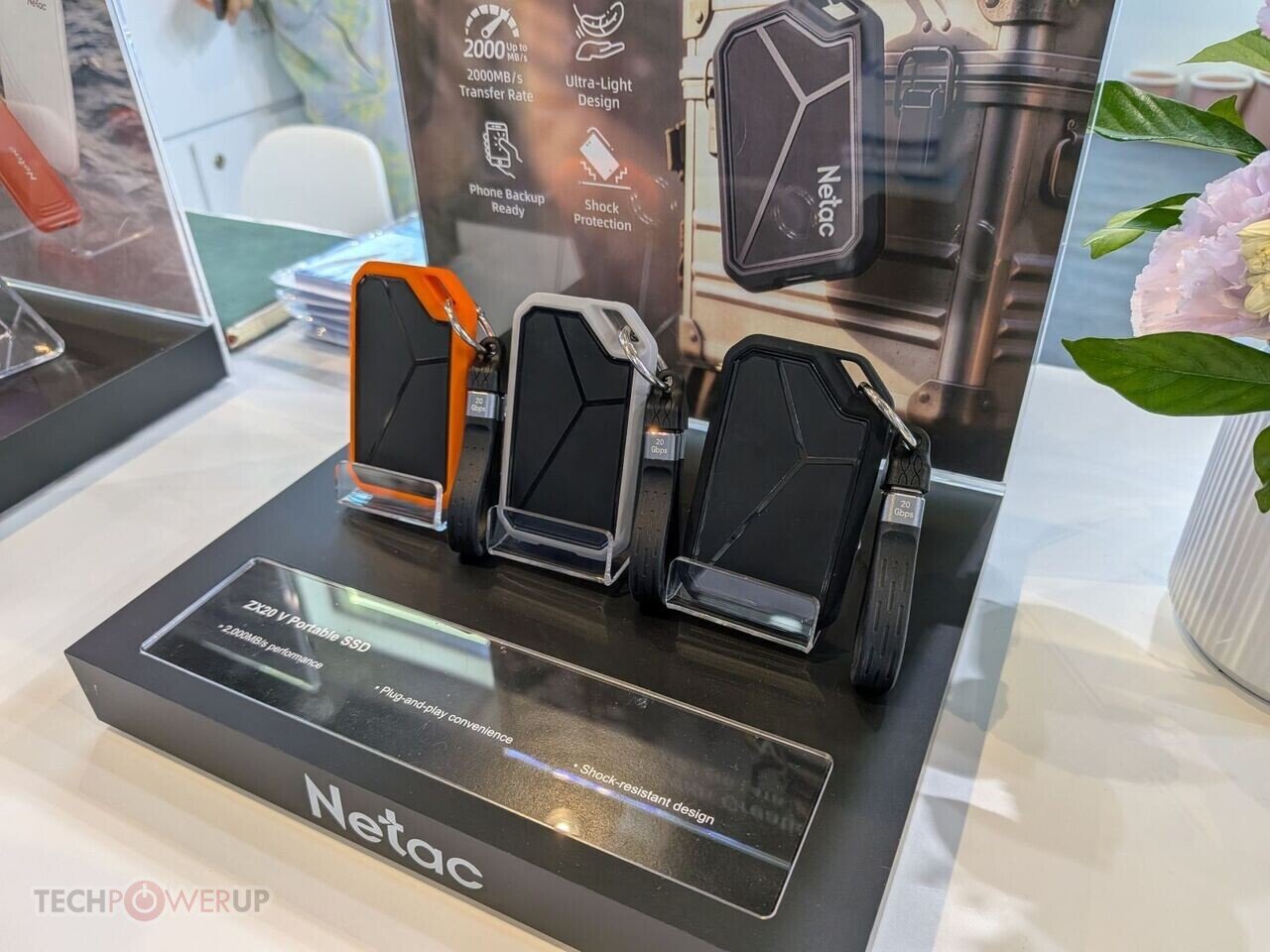 Netac Shows DDR5 Memory, Portable SSDs, and U.3 Enterprise Drives at Computex 2026 additional view